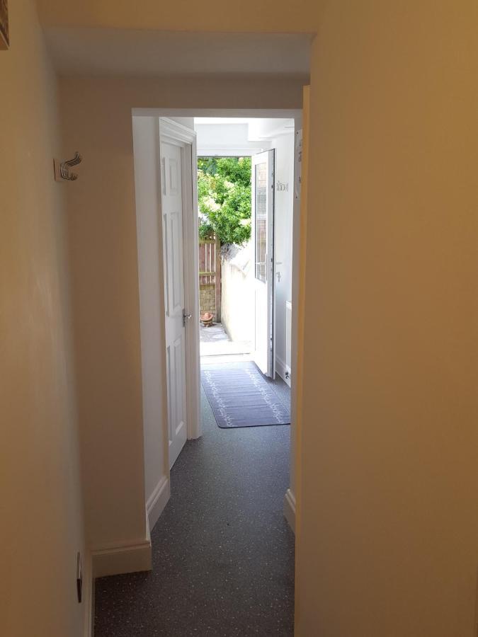 Boutique Apartment 5 Minutes From The Beach Μάργκεϊτ Εξωτερικό φωτογραφία